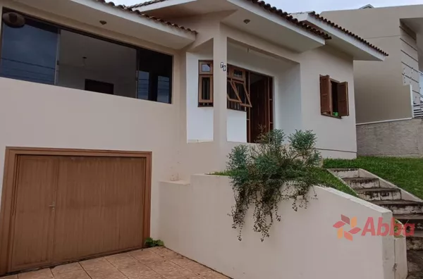 CASA 3 DORMITÓRIOS E 2 SUÍTES EM CAMOBI