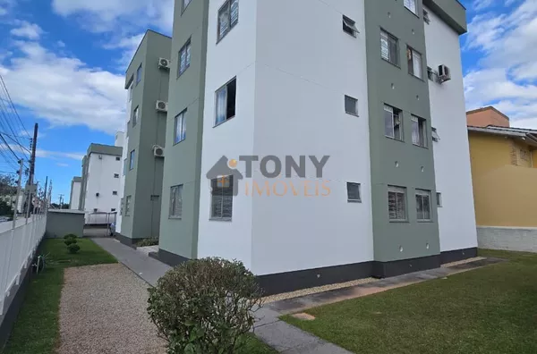 Apartamento de 2 dormitórios semi - mobiliado próximo do Giassi Areias - São José - SC