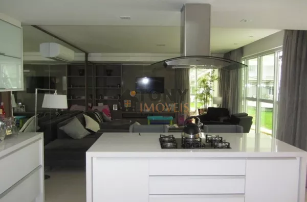 EXCELENTE CASA NO BOSQUE DAS MANSÕES - Foto 14