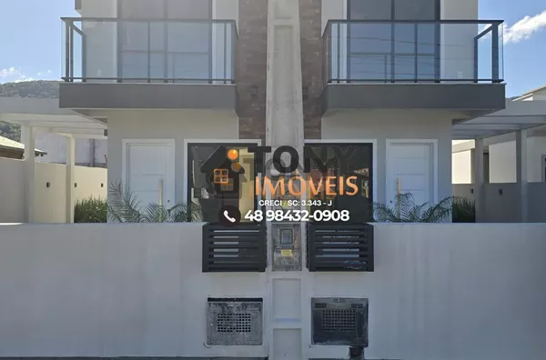 Sobrado com 2 Quartos com suíte à venda, 99,83m² - Forquilhas - São José.