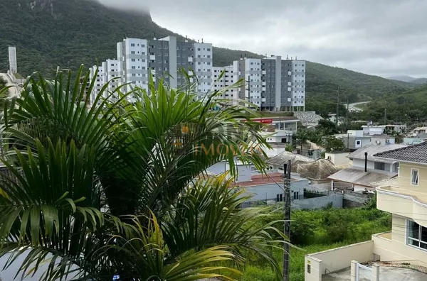 Bellissíma casa com 3 Quartos e 4 banheiros à Venda, 310 m² - Pedra Branca - Palhoça. - Foto 19