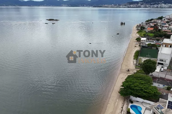 APARTAMENTO GARDEN COM 128M2 NO BALNEARIO DO ESTREITO