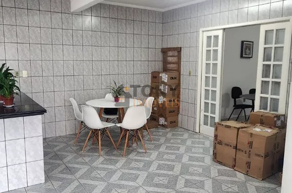 Casa à venda, 03 quartos, sendo 01 suíte e 07 vagas no bairro Ipiranga - São José - SC - Foto 11