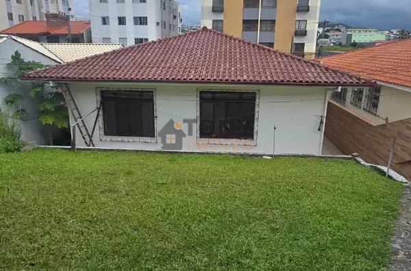 Casa de 3 dormitórios sendo 1 suíte, terreno de 360m2 localizada no bairro Bairro Barreiros - São Joé - SC - Foto 18