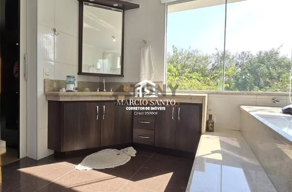 Casa residencial de alto padrão, em condomínio fechado, com 665 m², possui 5 dormitórios, sendo 4 suítes. Localizada no Bosque das Mansões - São José. - Foto 16