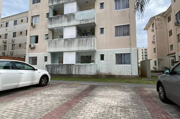 APARTAMENTO 2 QUARTOS BEM LOCALIZADO EM AREIAS