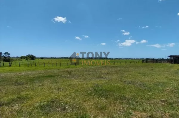 Área as margens da BR-101 no Bairro Penha - Imbituba