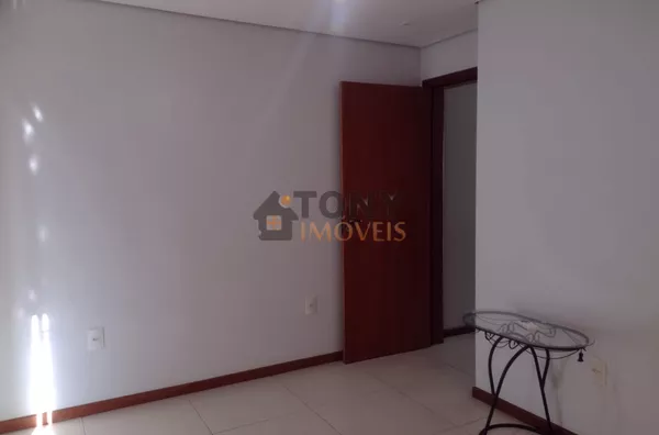 APARTAMENTO COM 2 QUARTOS EM AREIAS BEM LOCALIZADO