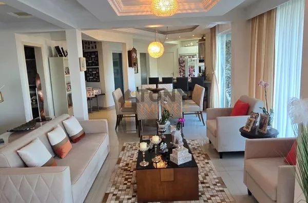 Casa em condomínio fechado de 4 dormitórios com 350m2, Bosque das Mansões - São José -SC