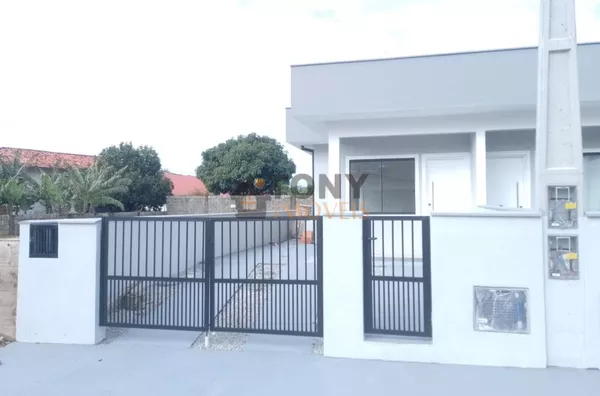 CASA COM 3 QUARTOS NA PRAIA DO PONTAL