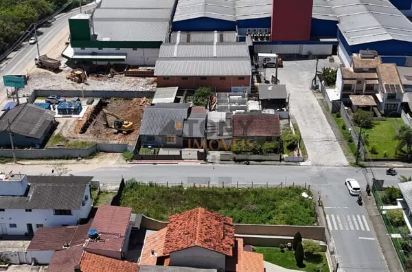 TERRENO COMERCIAL E RESIDENCIAL 