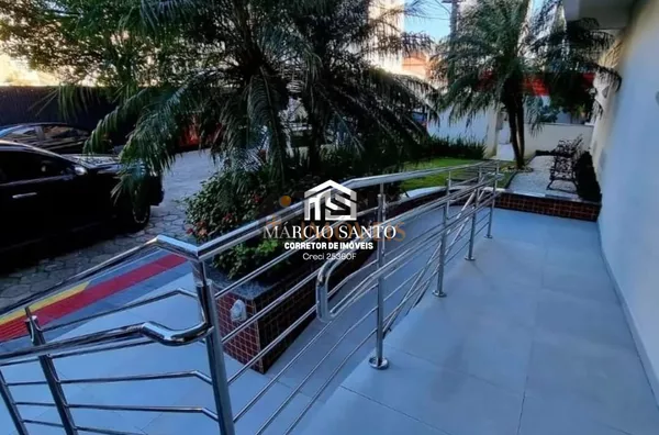 Cobertura duplex de 3 dormitórios sendo 1 suíte, com vista livre e Jacuzzi no bairro Floresta - São José.