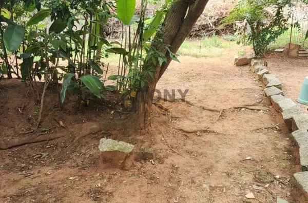 Muito bem localizado!  Terreno ao lado da faculdade Estácio de Sá de 300m2 - Barreiros - São José - SC.