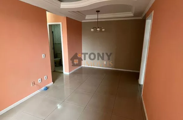 dois dormitórios com guarda roupas cozinha planejada