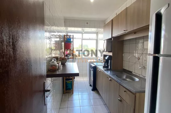ÓTIMO APARTAMENTO 2 QUARTOS AO LADO DA AV DAS TORRES - Foto 6