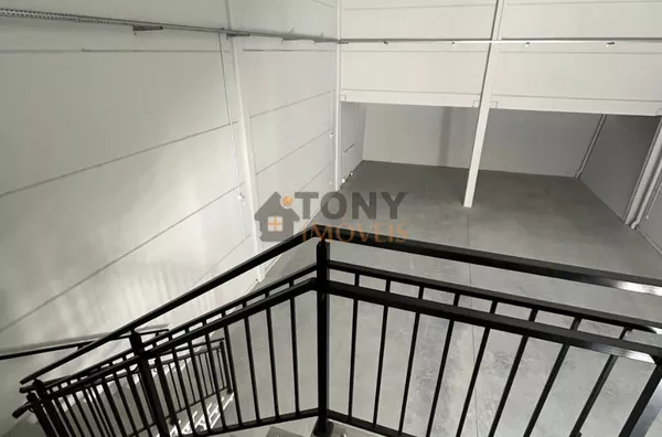 GALPÃO ZERO  COM 270M² - PÉ DIREITO 6 METROS - Foto 6