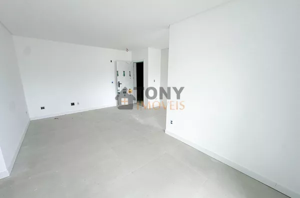 APARTAMENTO 3 QUARTOS NO FLORESTA CONDOMINIO COM PISCINA