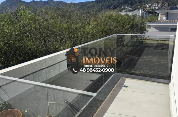 Casa imponente com 3 dormitórios, todos com suíte e closet, e uma área gourmet de tirar o fôlego espera por você no bairro Deltaville - Biguaçú-SC - Foto 29