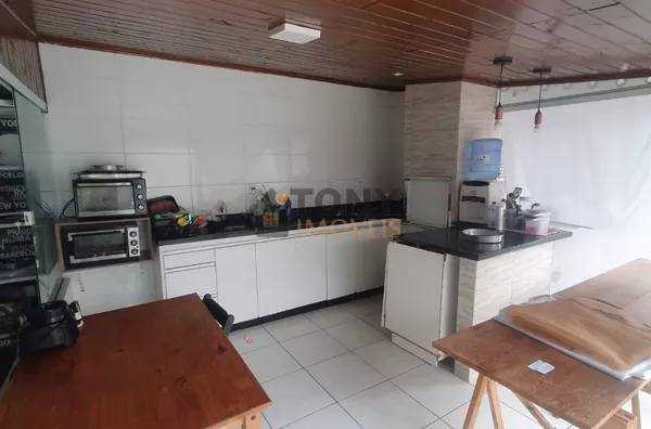 Excelente casa com piscina, jacuzzi, 3 dorm. 4 vagas -ACEITA PERMUTA - Foto 14