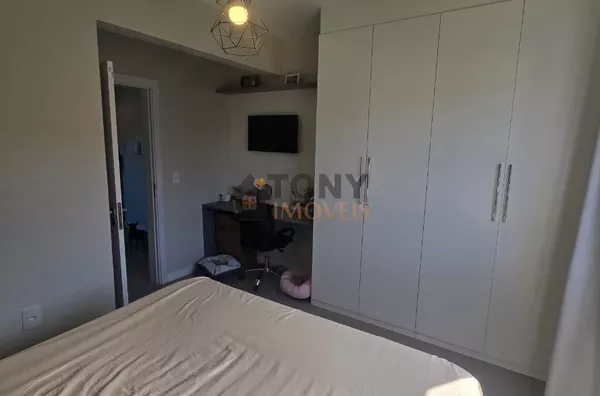Sobrado de 3 dormiórios semimobiliado com Piscina localizado no bairro Areias - São José - SC. - Foto 10