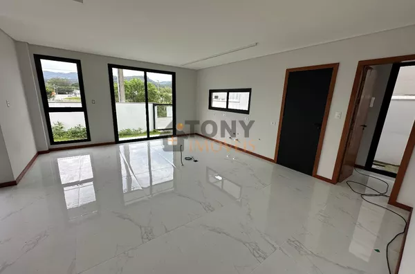 SOBRADO COM 3 QUARTOS NO BOSQUE SAO JOSE 