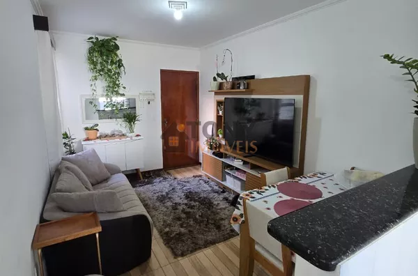 Apartamento de 2 dormitórios semi - mobiliado próximo do Giassi Areias - São José - SC