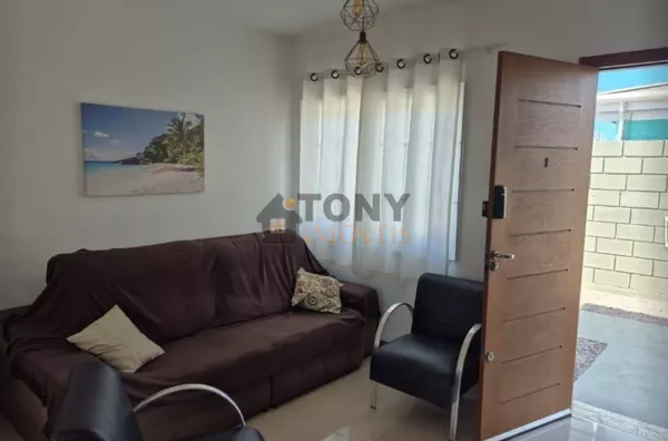 Prédio com 3 apartamentos independentes – perfeito para morar + investir ou gerar renda, localiza na praia do Sonho - Palhoça.