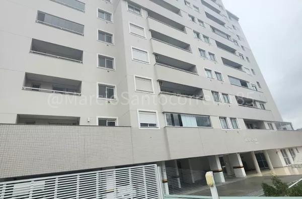 Apartamento com 2 Quartos e 2 banheiros à Venda no bairro Bela Vista - São José