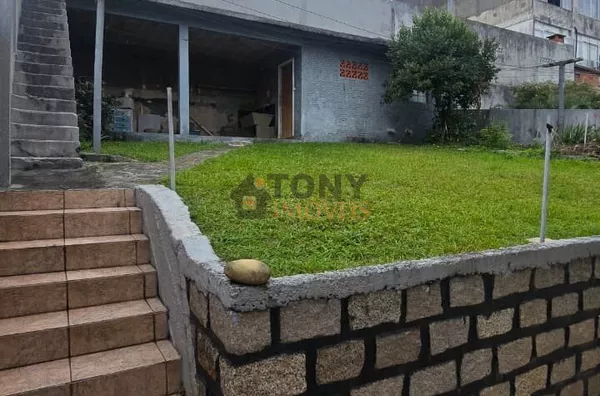 Casa de 3 dormitórios sendo 1 suíte, terreno de 360m2 localizada no bairro Bairro Barreiros - São Joé - SC - Foto 17