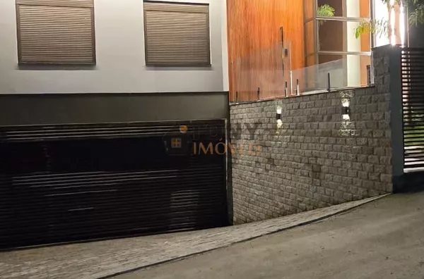 Luxuosa casa de 3 dormitórios sendo 1 suíte com 4 vagas de garagem - localizado no bairro Potecas - São José - SC - Foto 19