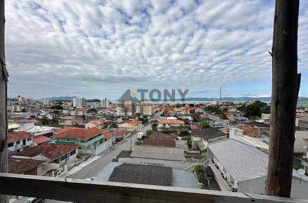 APARTAMENTO 2 DORMITÓRIOS COM SUÍTE 