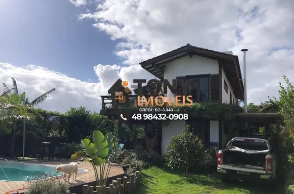 Casa com 2 quartos e 127m² à venda em Lagoa da Conceição, Florianópolis.