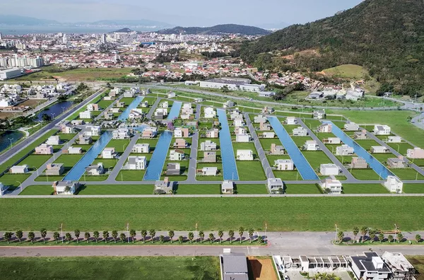 TERRENO INCRIVEL NO DELTAVILLE 
