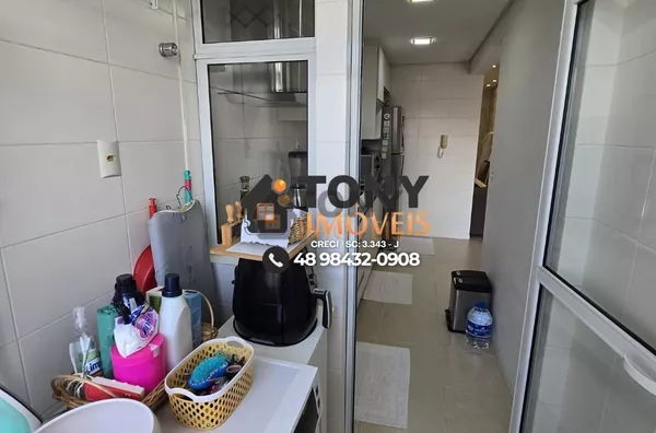 Apartamento de 2 dormitórios com suíte e 2 vagas em Barreiros - São José. - Foto 13