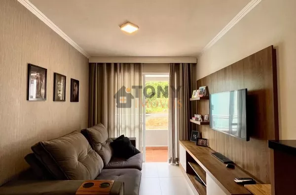 Apartamento de 2 dormitórios semi - mobiliado com 2 vagas de garagem, localizado no Bairro Ipiranga - São José - SC.