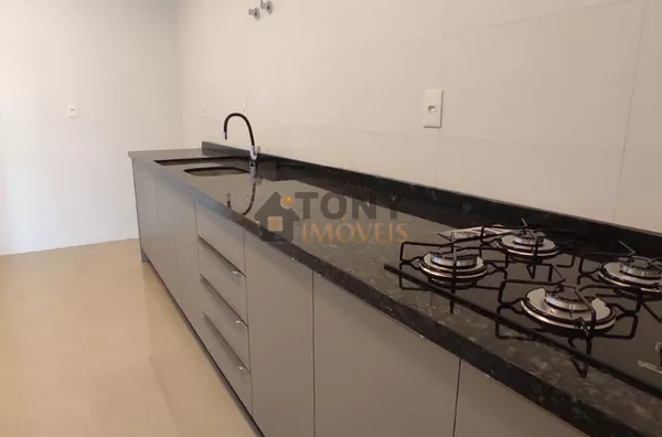 APARTAMENTO DE 2 QUARTOS COM SUÍTE - FLORESTA 