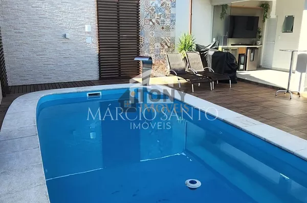 Linda casa de 3 quartos sendo 2 suítes localizada no Loteamento Vila Dourada no bairro Bela Vista - São José.