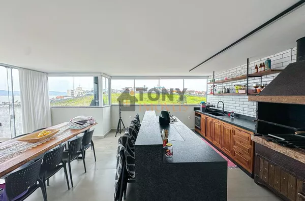 COBERTURA DUPLEX COM 2 QUARTOS E 3 VAGAS 