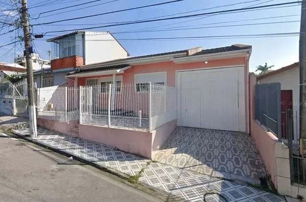 CASA SEMI MONTADA  SOZINHA NO TERRENO 