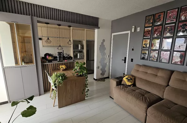 APARTAMENTO INCRÍVEL COM 2 QUARTOS EM FORQUILHINHAS 