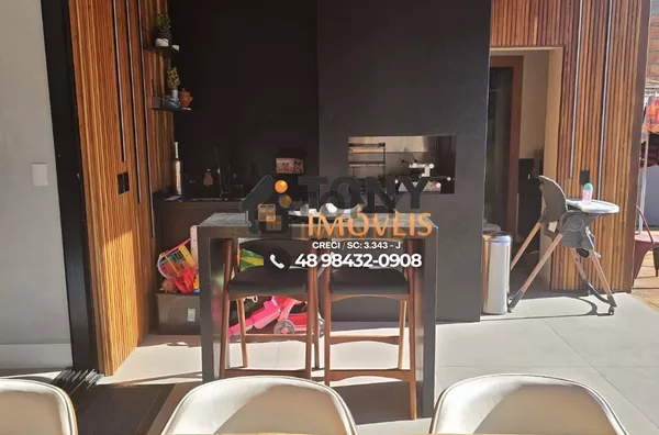 Casa imponente com 3 dormitórios, todos com suíte e closet, e uma área gourmet de tirar o fôlego espera por você no bairro Deltaville - Biguaçú-SC - Foto 36