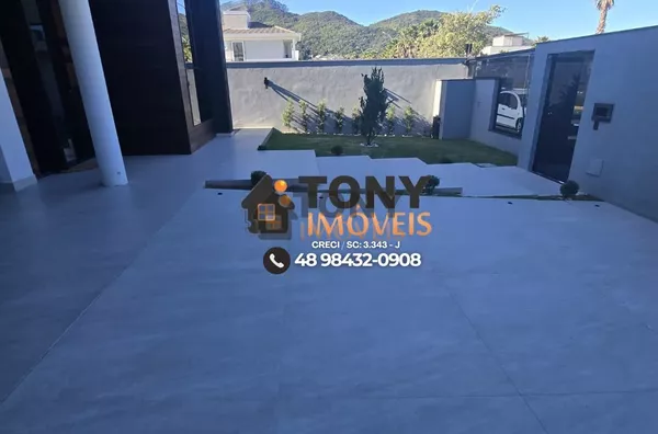 Casa imponente com 3 dormitórios, todos com suíte e closet, e uma área gourmet de tirar o fôlego espera por você no bairro Deltaville - Biguaçú-SC - Foto 30