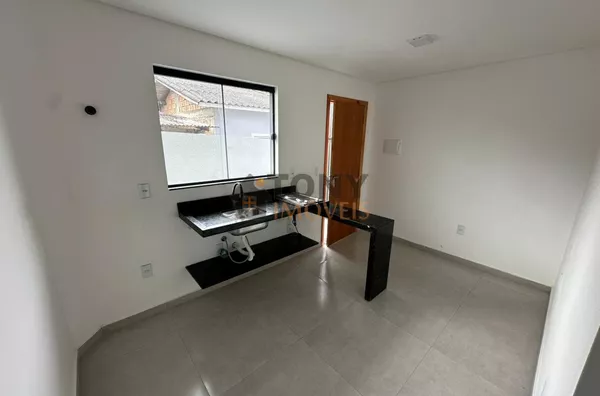 STUDIO COM 1 QUARTO SEMI MOBILIADO FLORESTA