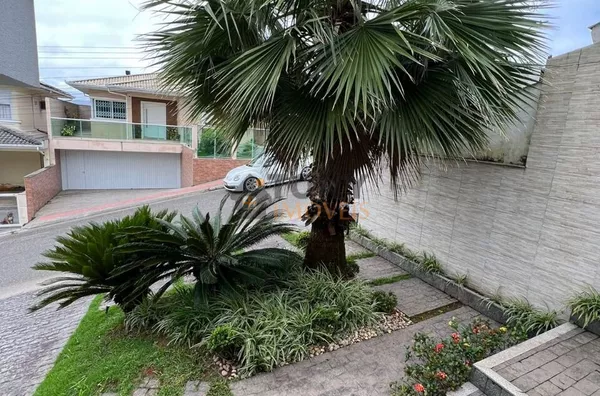 Bellissíma casa com 3 Quartos e 4 banheiros à Venda, 310 m² - Pedra Branca - Palhoça. - Foto 8