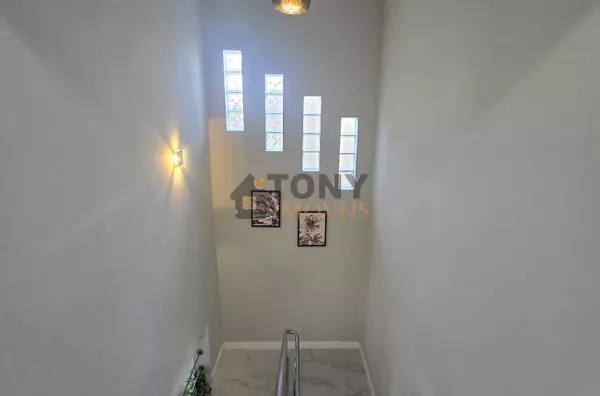 Sobrado de 3 dormiórios semimobiliado com Piscina localizado no bairro Areias - São José - SC. - Foto 16