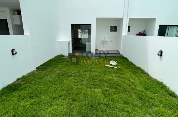 SOBRADO DE 2 SUÍTES +LAVABO E SOBRA DE TERRENO NOS FUNDOS - Foto 6