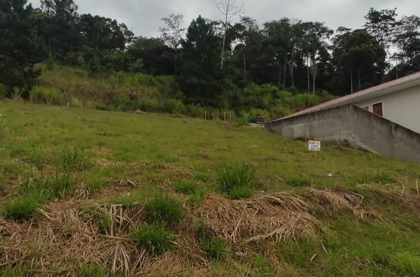 LOTE COM 300M² - LOTEAMENTO JARDIM BOTÂNICO 