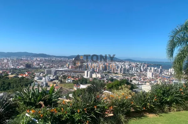 Casa de Alto Padrão no Bosque das Mansões | 6 Dormitórios | Vista Panorâmica - São José - SC - Foto 7