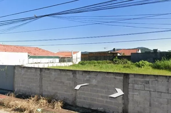 Excelente terreno de 280m2 no bairro Real Parque - São José.