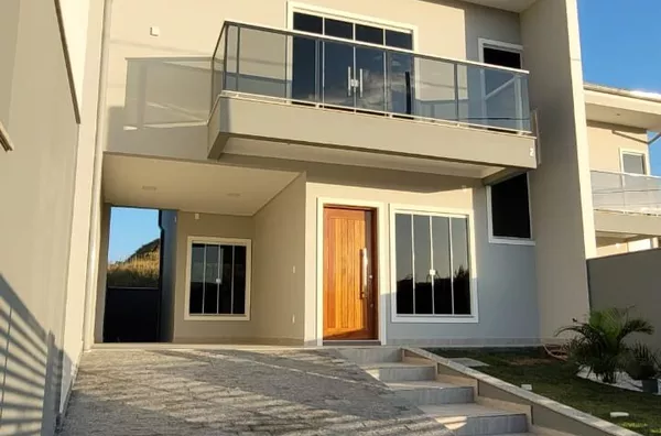 Sobrado Premium de 3 quartos sendo 1 suíte com uma ótima localização ao lado da Arena Opus no sertão do Maruim - São José.ruí 